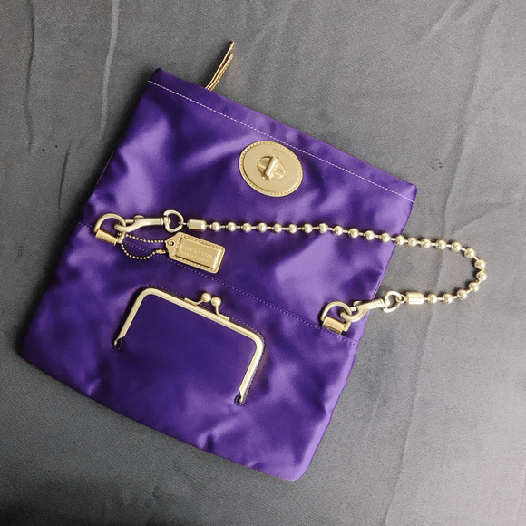 COACH Vintage Amanda Satin Fold-Over Flap Shoulder Bag 12926 - Picture 1 of 9
